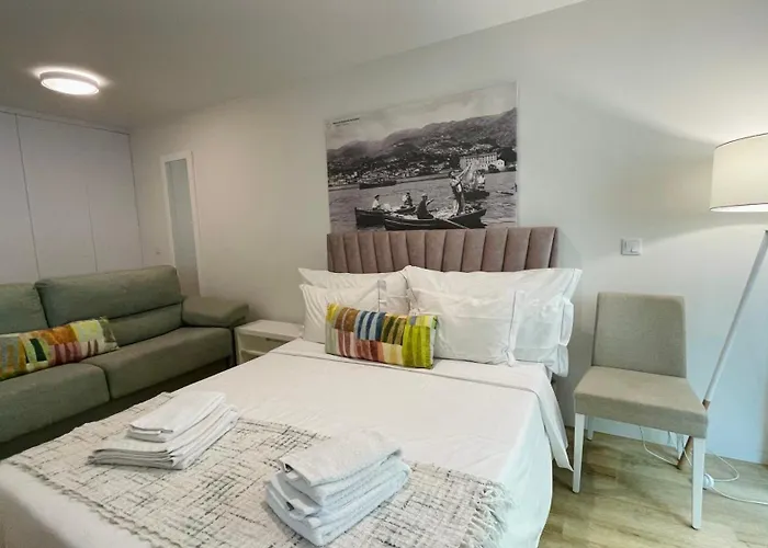 Apartman Hortas 13 *