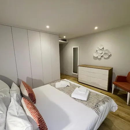 Hortas 13 Apartment *